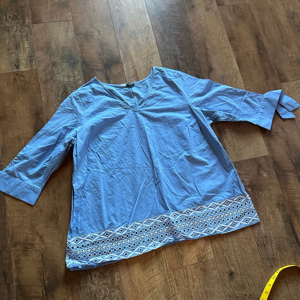 Women's Talbots Blue & White Embroidered Tunic Top 2XP